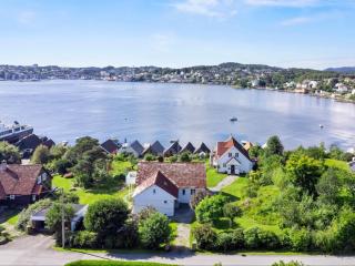 Short way to city centre and Aker Solutions! - Stord - 0