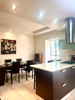 Traditional Apt St Julian 150m from the Sea, 3 bedrooms, 3 bathrooms - St Julian's - 3