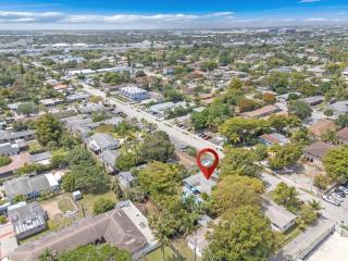 Oakland Oasis Spacious 3 Bedroom Retreat - Fort Lauderdale - 7