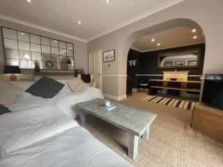 Gorgeous Hideaway in Classy Clifton - Bristol - 3