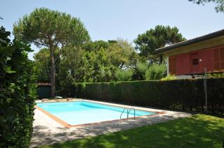 Villa Torre 9P AC 2 pools 300 m from the sea - Marina di Massa - 0