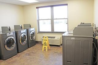 Independence Stay Long Term and Suites - Marinette - 1