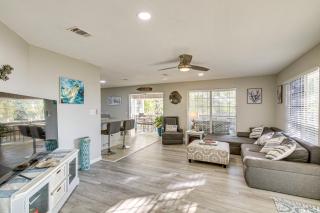 Bayfront Haven Group Getaway in Milton! - Milton - 7