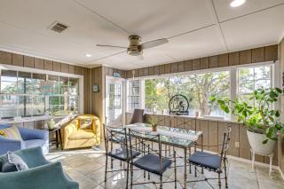 Bayfront Haven Group Getaway in Milton! - Milton - 1