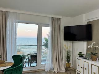 Heaven Infinity Sunrise Pool & SPA - Mamaia Sat/Năvodari - 7