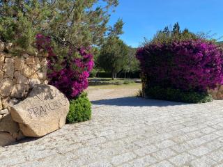 Villa Francesca, quite and nice Apartment - San Pantaleo - 0