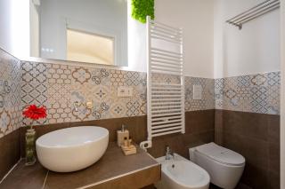 GuestHost - Number 12 Luxury Room - Bari - 6