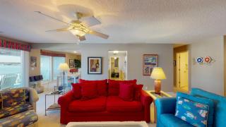 REGATTA BAY 404B - Four Seasons - 7