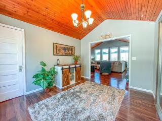 BROADVIEW ACRES - Gravois Mills - 7