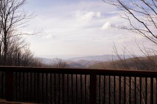 Hot tub, views, Pool Table, Pet Friendly - Beech Mountain - 3