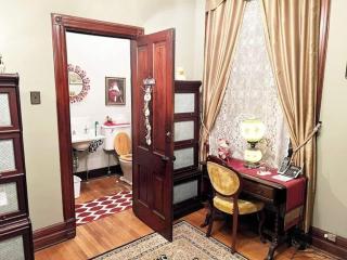 537b) Historic retreat - Council Bluffs - 8