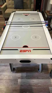 DT Libertyville Home With Arcade PacMan by Navy Base - Libertyville - 6