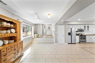 THORNFIELD HOUSE - Sunrise Beach - 2