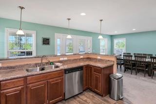 Saluda Shores Sleeps 11 - Lake Murray Shores - 6