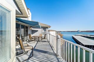 REGATTA BAY 344D - Lake Ozark - 0