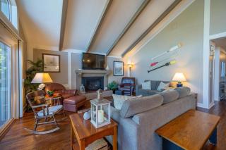 ELBOW CAY 6906 - 3