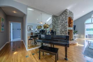 ISLAND VIEW - Eldon - 1
