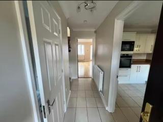 1 Berkeley Court - Hackbridge - 8