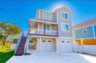 Casa Mare' Marsh Front 4BR/3B Private Home with Pool Sleeps 13 - Myrtle Beach - 0