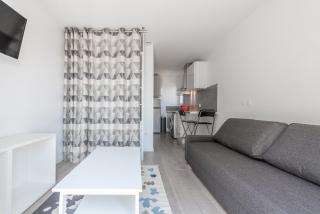 Charmant studio ideal pour couple - La Garde - 2