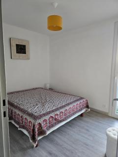 Appartement rénové proche port et plages - 2