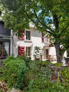 Gîte avec restaurant privatisé - 0