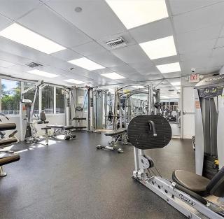 Marco Polo Beach Resort - Sunny Isles Beach - 2