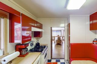 Hidden Haven - Bath - 4