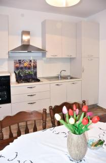 Apartman prvi red uz more - Kali - 6