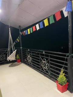 Hoshey Homestay - 3