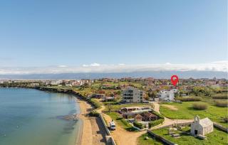 1 Bedroom Amazing Apartment In Povljana - Povljana - 3