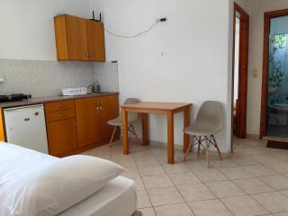 Irene Sunny Corner Apartment - Kardamaina - 7