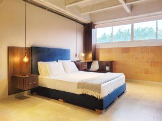 The Hub by Wynwood House - 5