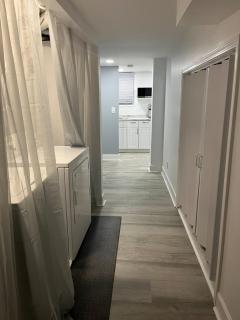 NEW Quiet Intwn Apt WITH Private Entry, Bath & Patio - 6