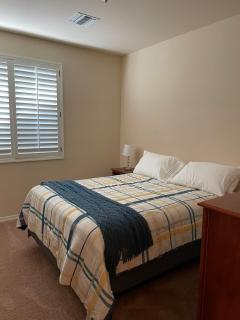 Relax and enjoy this gorgeous Pool with heated Spa Home - Yuma - 2