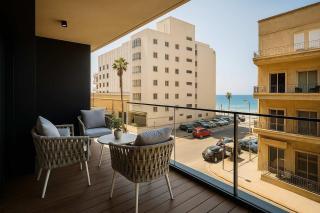 SeaView Beach Front 3BR TLV By SweetyGuest - Tel Aviv - 1