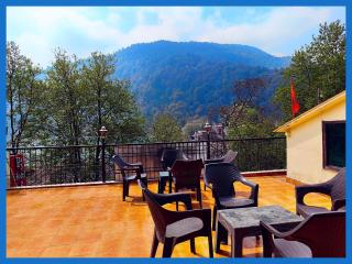 Flattiess ! Hotel Near Mall Road - Open Sitting Area on Terrace with Full Naini Lake View and Mountain Valley View - Wi Fi - Room Service Available - Top Rated Hotel - Nainital - 3