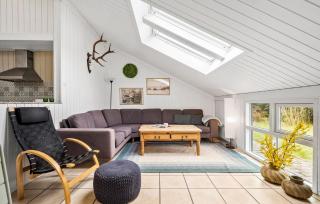 5 Bedroom Lovely Home In Oksbøl - Oksbøl - 7