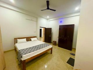 Farm View Homestay - Varanasi - 8