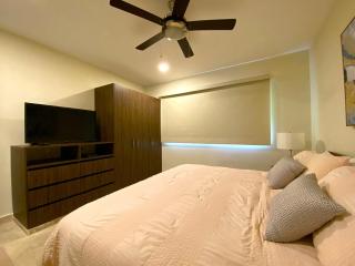 Seaview Roof Pool, Gym Onsite, 4 Blocks to 5th Ave - Playa del Carmen - 2