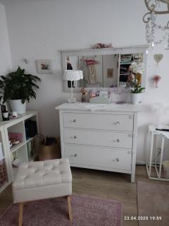 Romantischer Traum, Zimmer mit TV inkl Netflix super late check in möglich - Bielefeld - 7