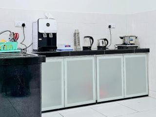 14楼双层空中别墅 Double Storey Penthouse Spacious Common Space for Gathering - Sekinchan - 1