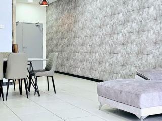 14楼双层空中别墅 Double Storey Penthouse Spacious Common Space for Gathering - Sekinchan - 4