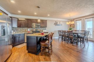 Lake View - Elevator Access - Near Silver Dollar City - FREE TICKETS INCLUDED - TH14-20 - Branson - 8