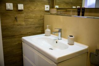 BOHO Apartmán v centre, smart & self check-in 24h,private parking - 1