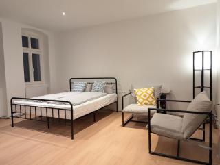 Neue Kiezwohnung im Hinterhof - Berlino - 0