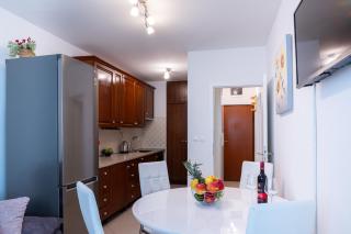 Laplace Apartment - 7