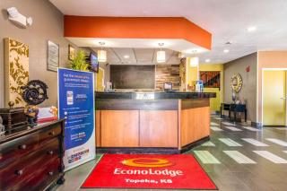 Econo Lodge Wanamaker - Topeka - 8