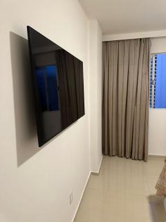 Quarto amplo arejado para mulheres - Recife - 6