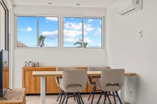 Sun, sea & stylish stay in prime Mambo location - Willemstad - 1